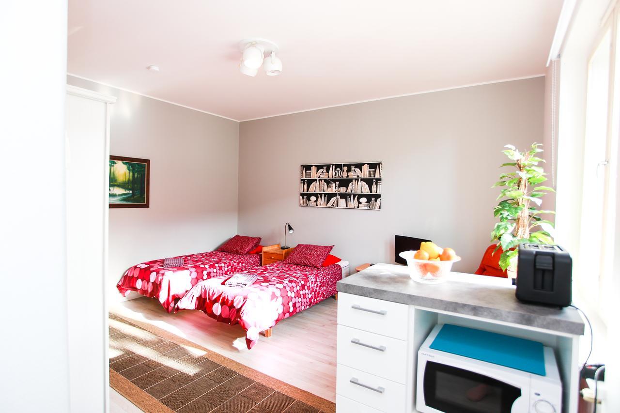 Appartamento Cozy Next To Bus Station *